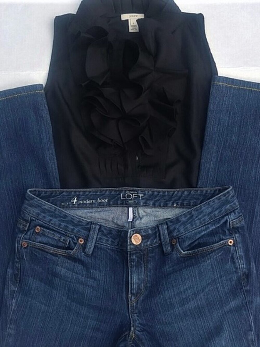 LOFT Ann Taylor SZ 4 Modern Boot Jean